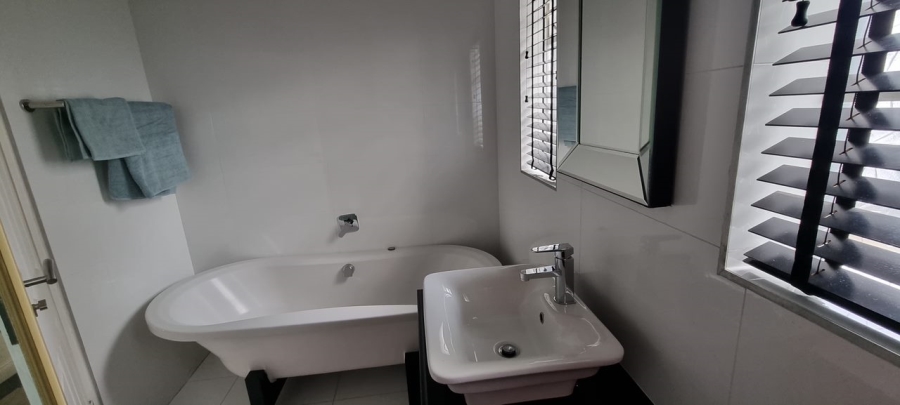 3 Bedroom Property for Sale in Nahoon Valley Park Eastern Cape